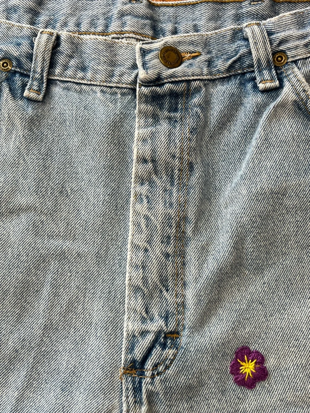 Hand embroidered grunge cut off Wrangler faded denim shorts-XL - Picture 9 of 9